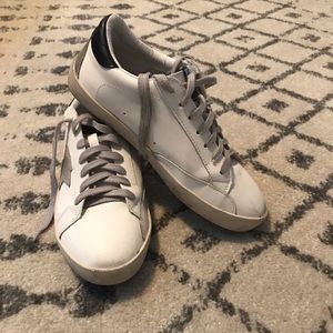 Golden Goose Dupe size 8.5